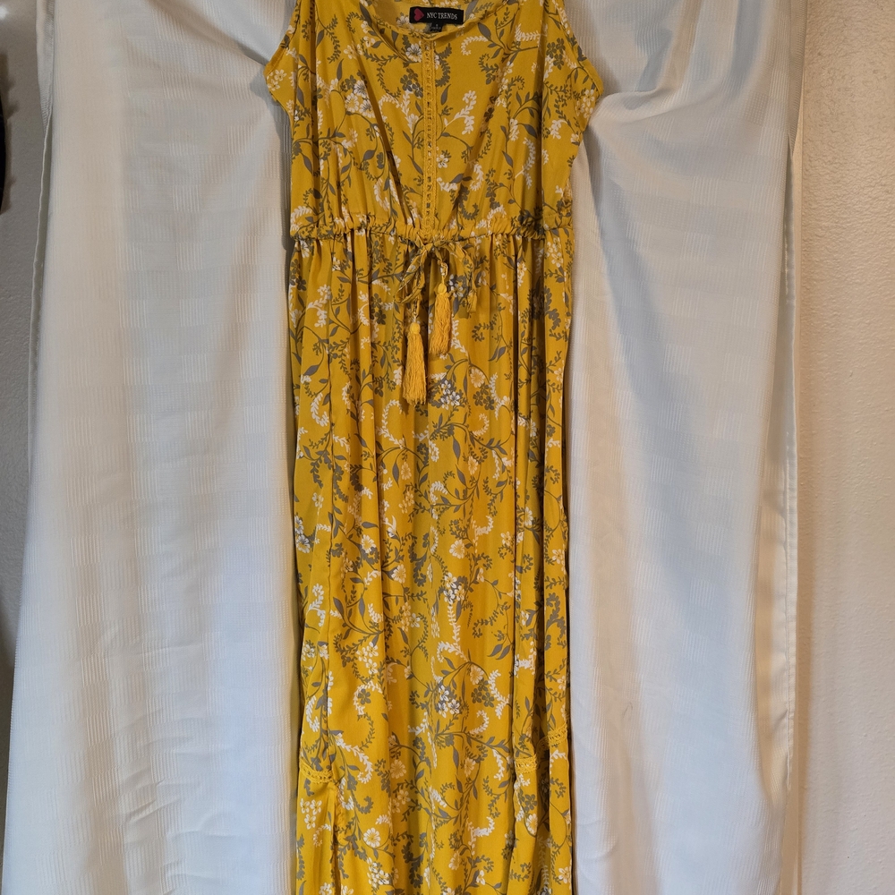Floral Yellow Maxi Dress